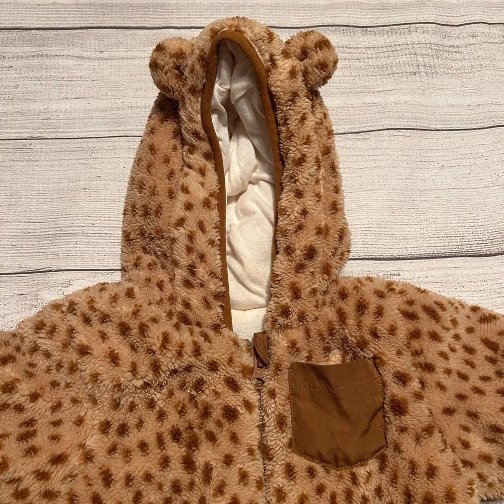 Wonder Nation Brown Spotted Fleece Footie - Picture 2 of 6